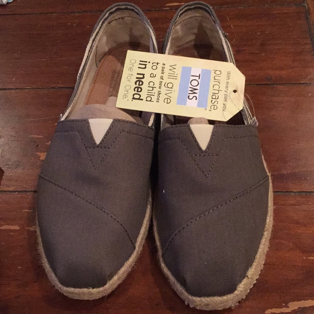 Toms gray stripe shoes